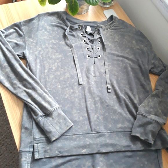 Soft longsleeve - Picture 1 of 4